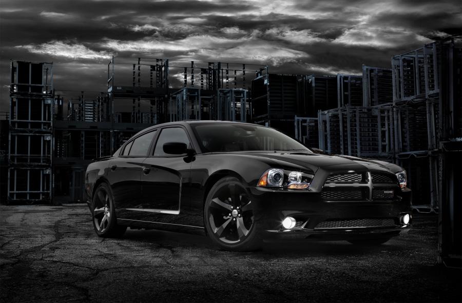  Dodge Charger Blacktop 2012 года  (фото 1 из 17)
